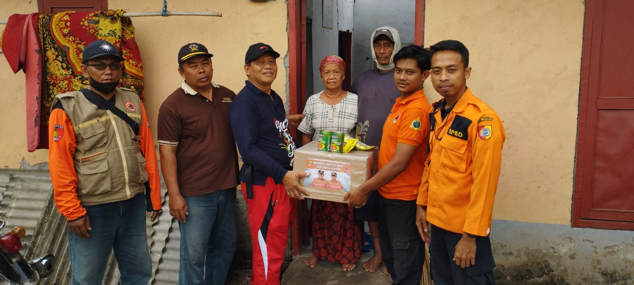 LAPORAN PENDISTRIBUSIAN BANTUAN LOGISTIK PASCA KEJADIAN ANGIN KENCANG