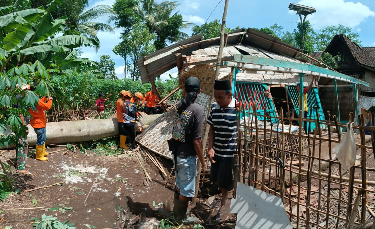 LAPORAN PENDISTRIBUSIAN LOGISTIK ANGIN KENCANG